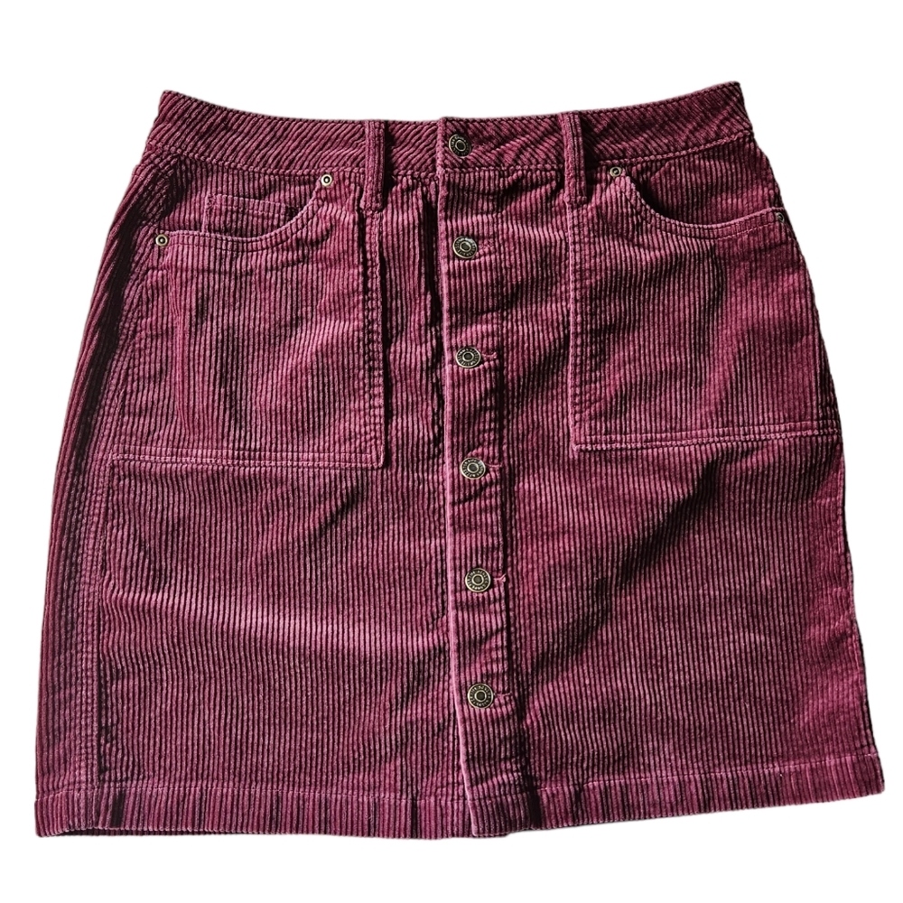 Sonoma women's burgundy corduroy mini skirt size 10